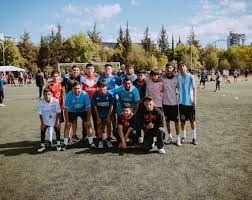 李璇：邵佳一内心坚定，对带国足可能承受的压力，应该有预期